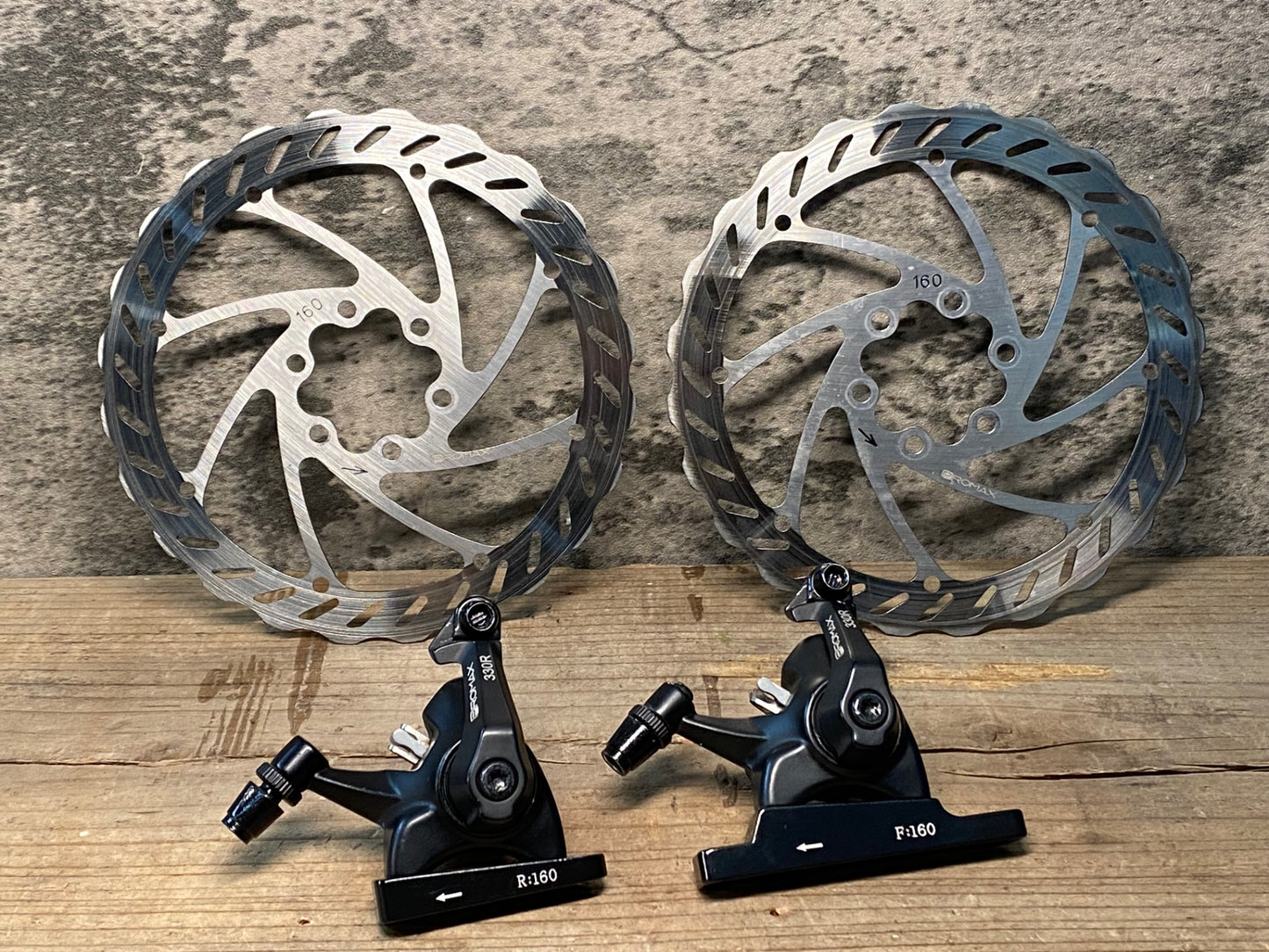 IN043 プロマックス PROMAX 330R ディスクブレーキ キャリパー 前後セット 機械式