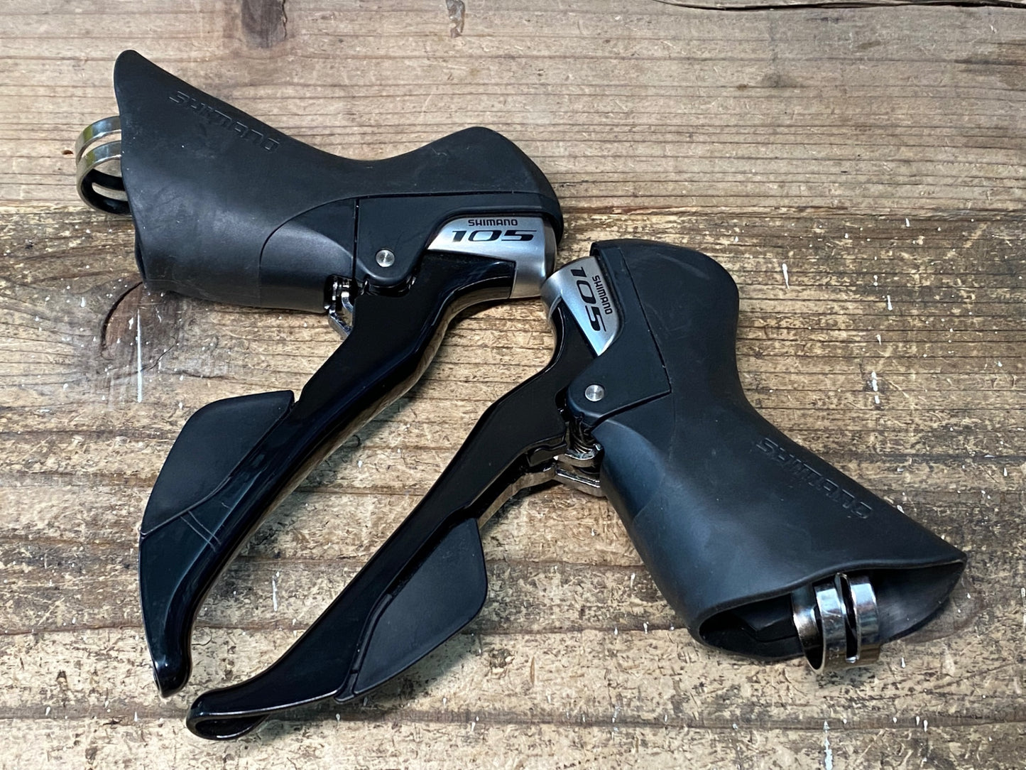 IT141 シマノ SHIMANO 105 ST-5800 STIレバー 2x11S