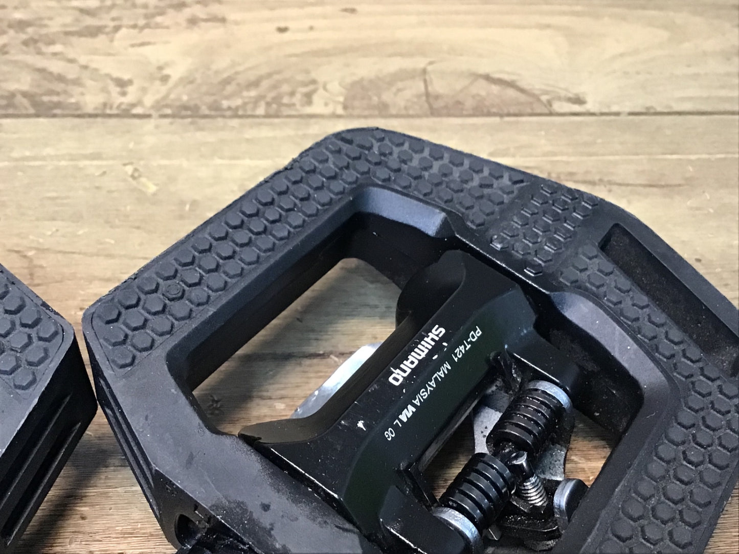 IR098 シマノ SHIMANO CLICK'R PD-T421 ビンディングぺダル SPD 片面フラット