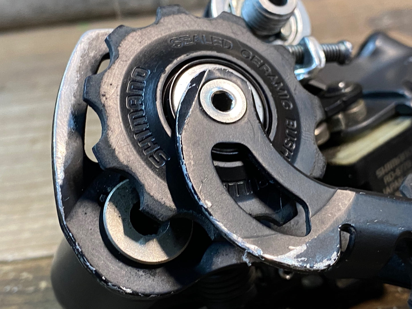 IU932 シマノ SHIMANO アルテグラ ULTEGRA RD-6770 リアディレイラー 10S Di2 電動