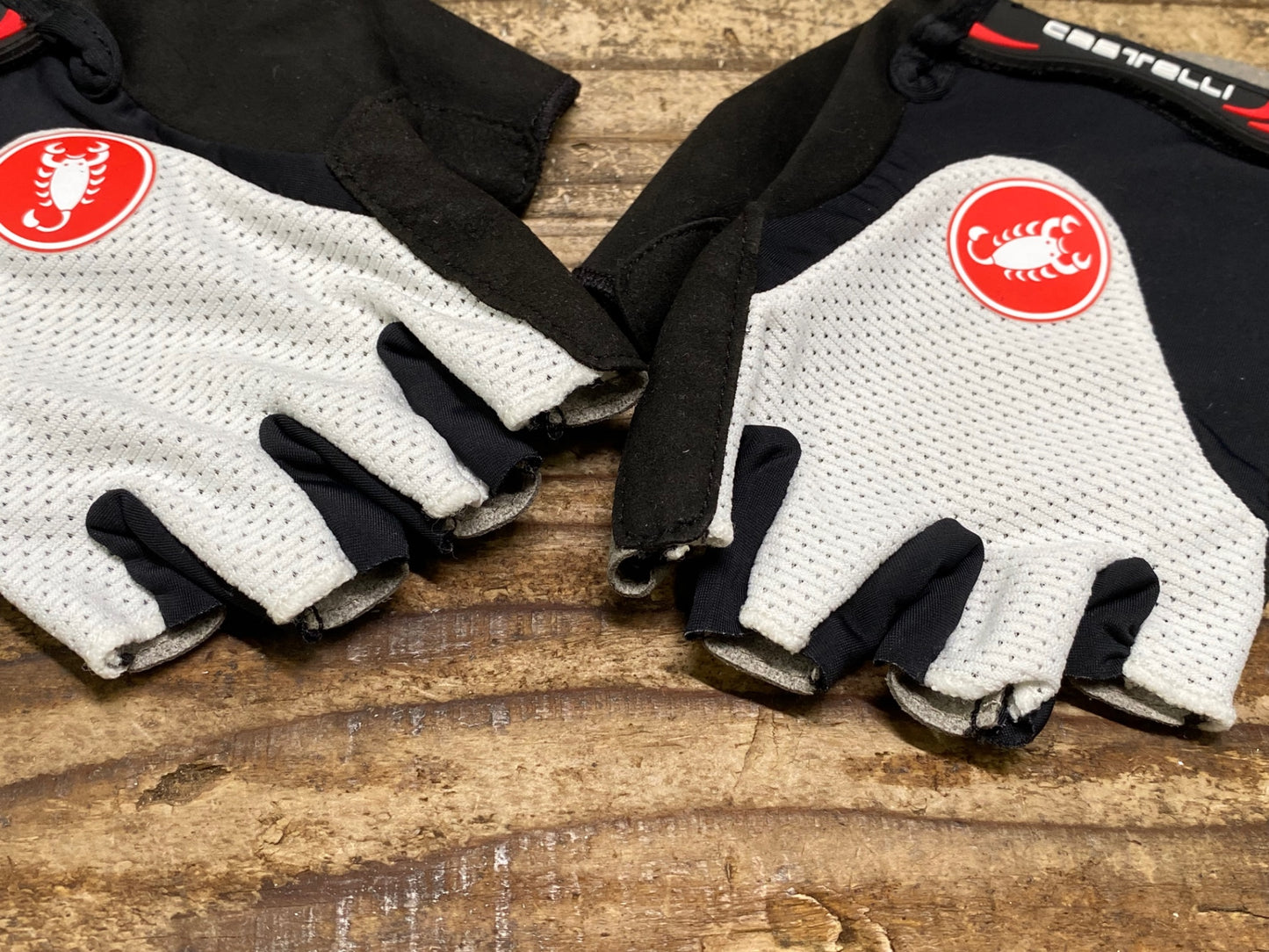 IW358 カステリ CASTELLI 指切 サイクルグローブ 黒 M