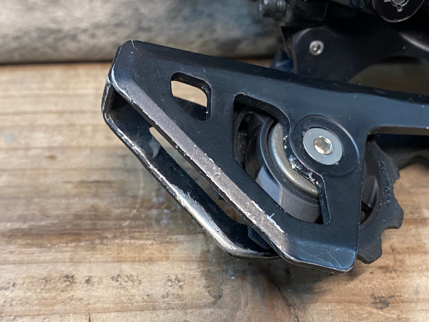 IS862 シマノ SHIMANO 105 RD-R7000 リアディレイラー 11s GS ガリ傷