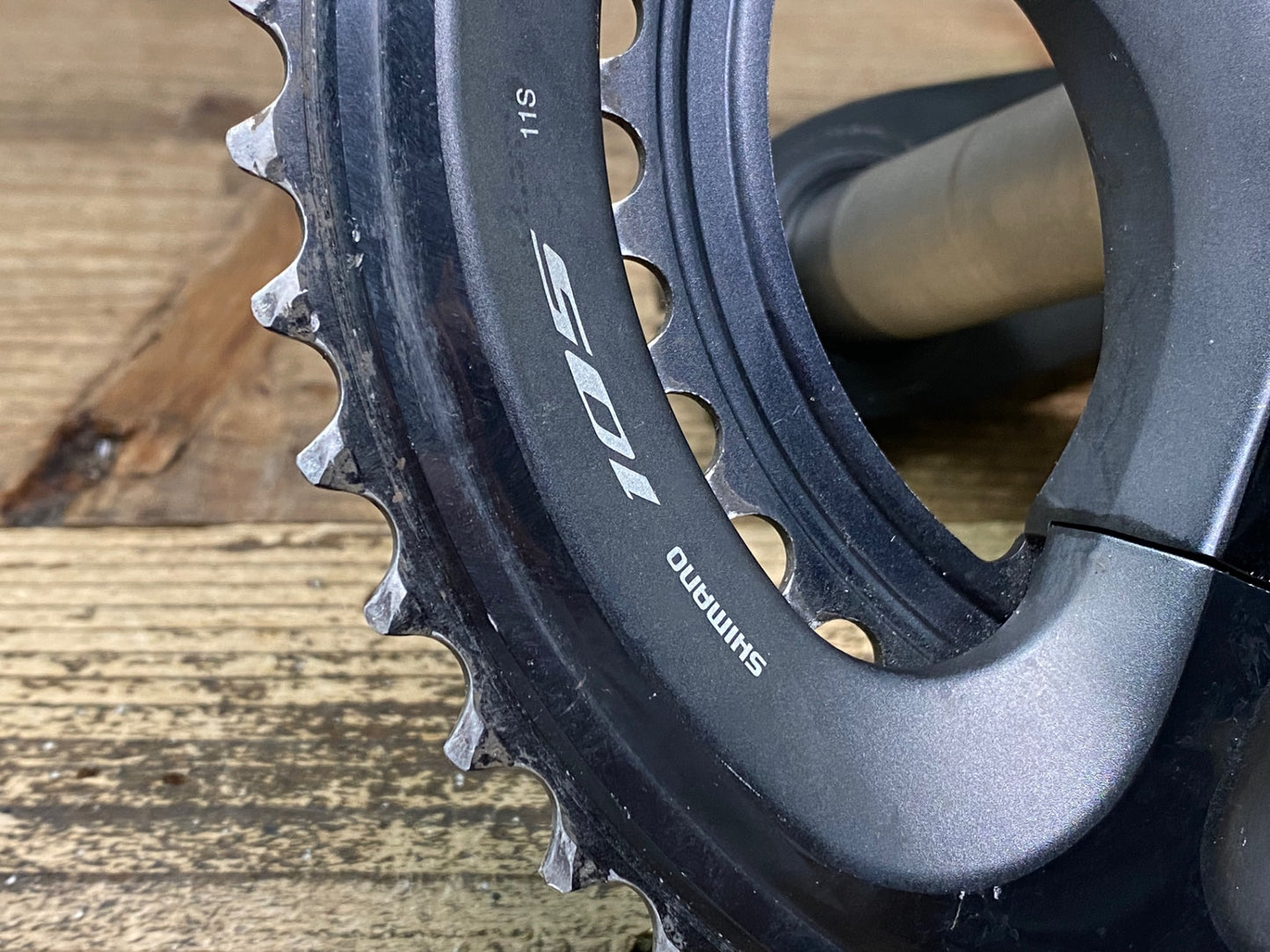 IX299 シマノ SHIMANO 105 FC-R7000 クランクセット 170mm 50/34T ※ガリ傷強,歯の摩耗強の為ジャンク