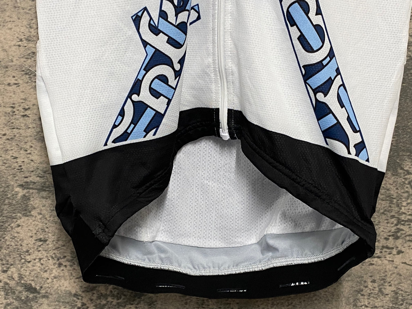 JC900 アソス Assos TEAM QHUBEKA 半袖 サイクルジャージ 黒白 M