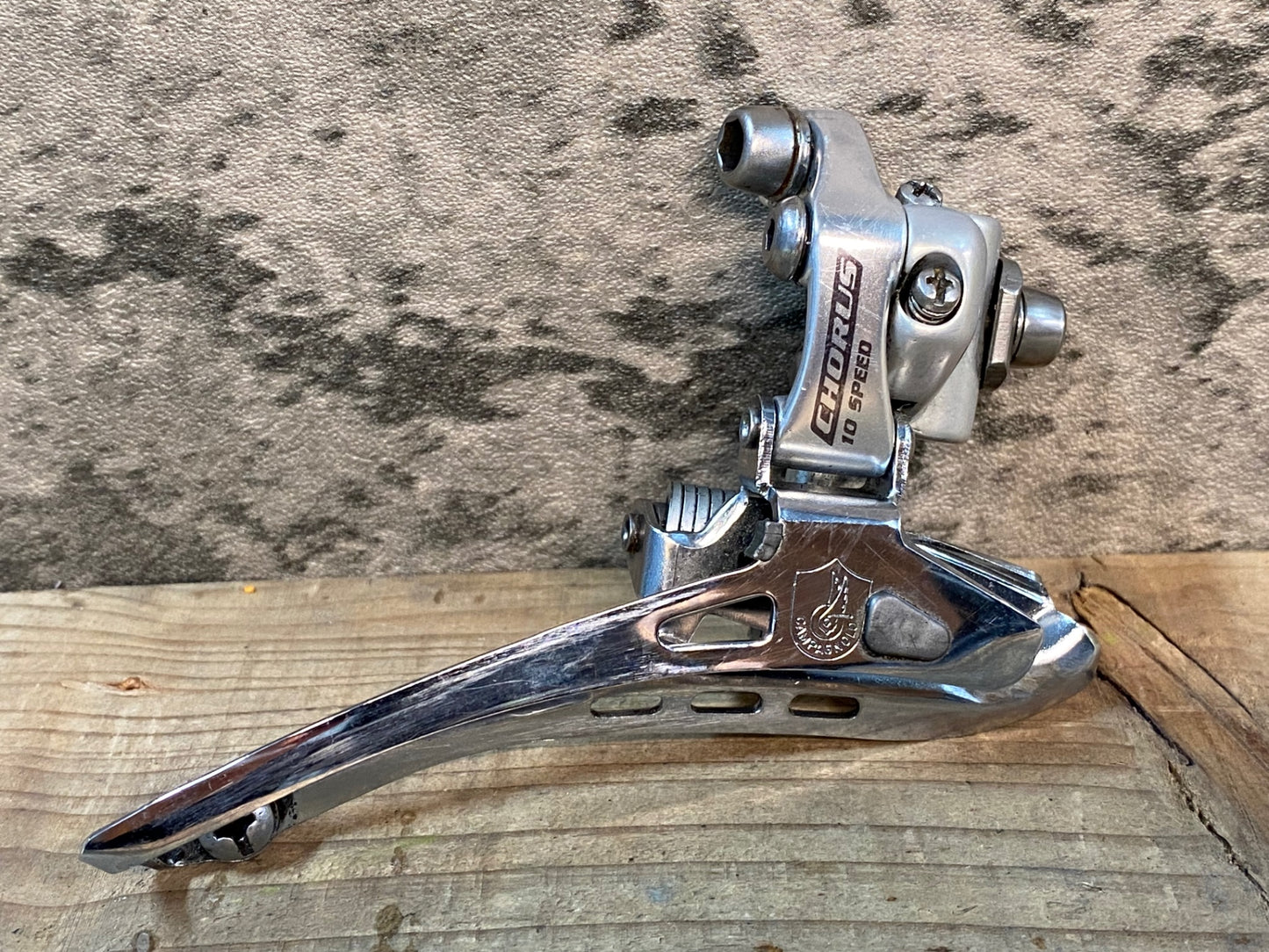 IT892 カンパニョーロ CAMPAGNOLO コーラス CHORUS フロントディレイラー 直付