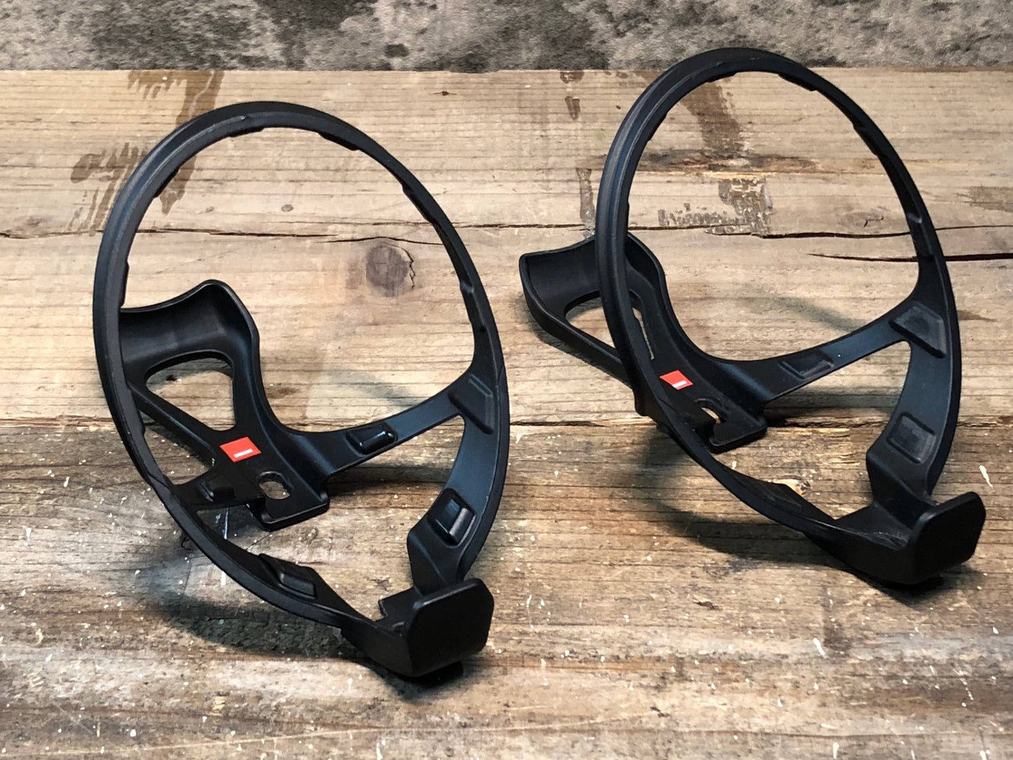 IP312 エリート ELITE LEGGERO CARBON ボトルケージ 黒 2個セット