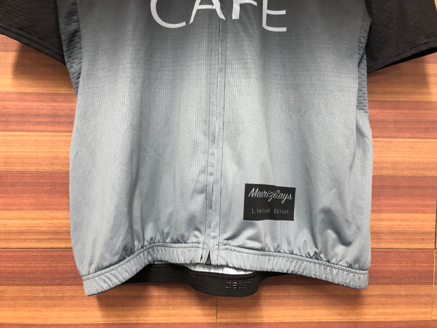 HC013 カステリ CASTELLI 半袖サイクルジャージ グレー XL ほつれあり