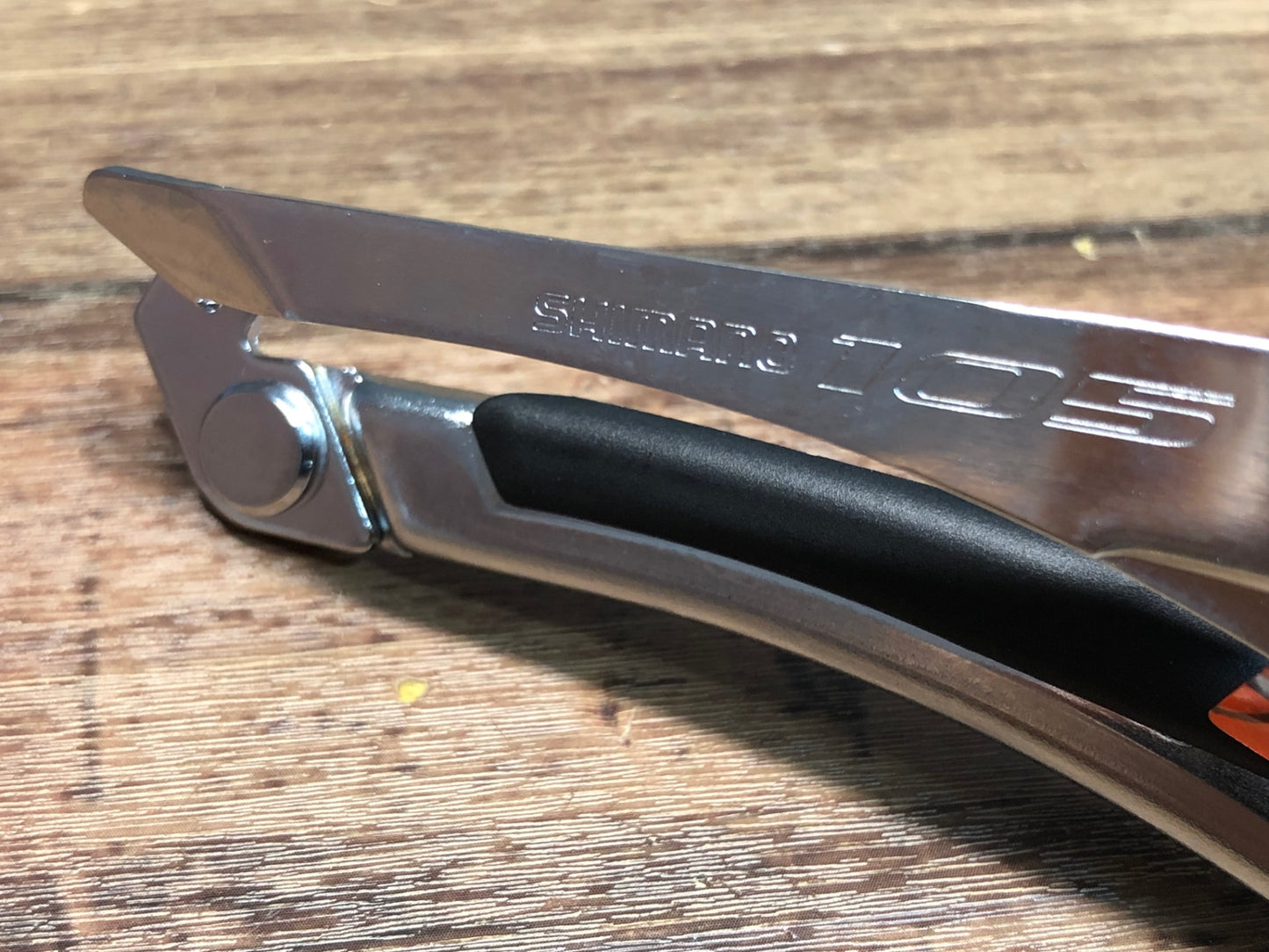 IR380 シマノ SHIMANO 105 FD-5800 フロントディレイラー バンド式 シルバー Φ34.9