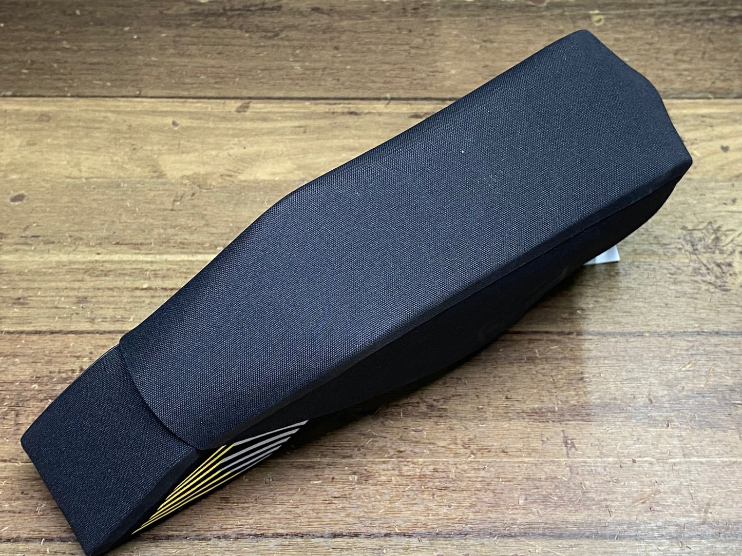 IY827 アピデュラ APIDURA レーシングトップチューブパッグ ボルトオン