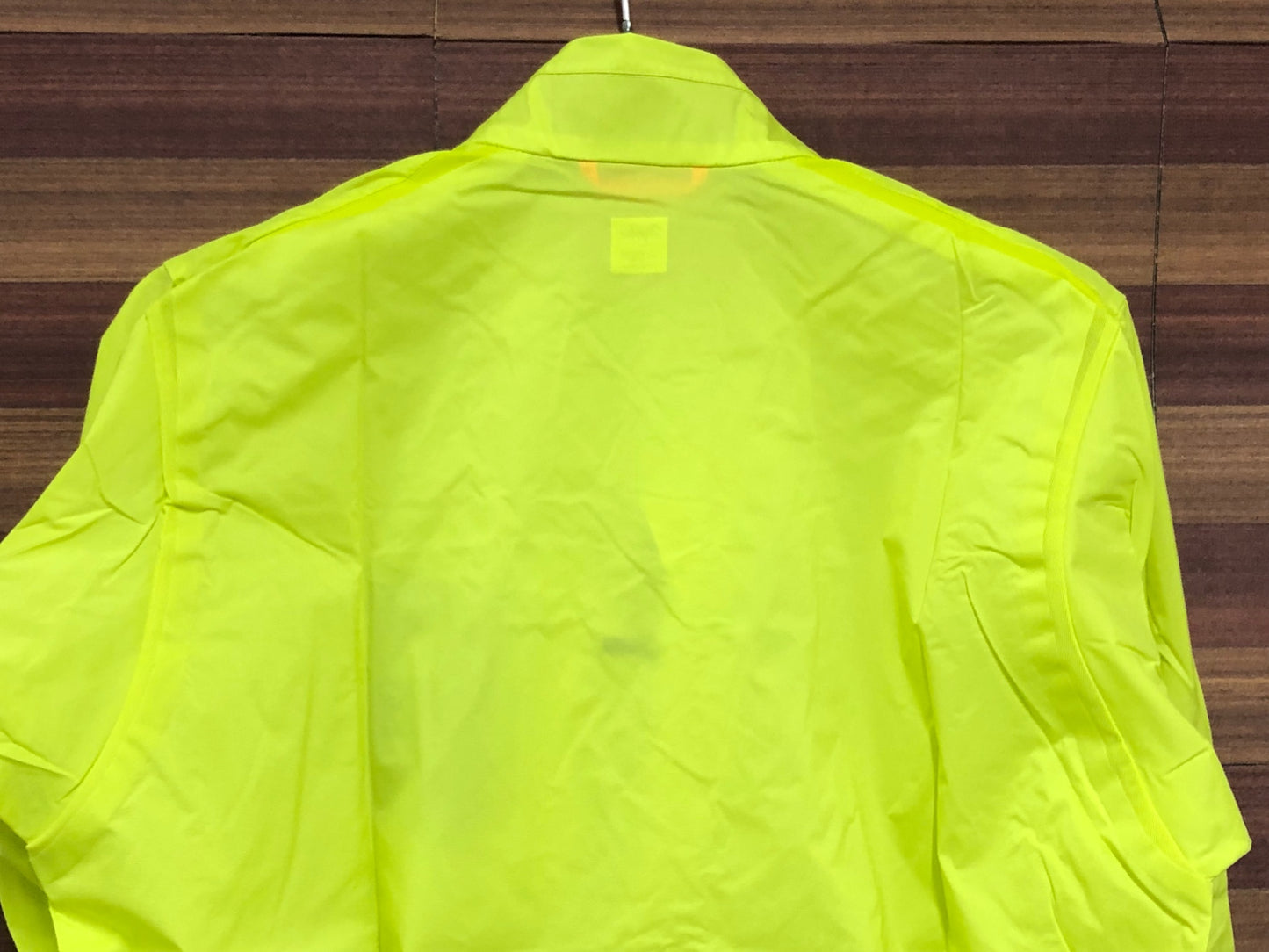 IO647 ラファ Rapha Classic Wind Jacket2 防風 薄手 サイクルジャケット M ネオンイエロー