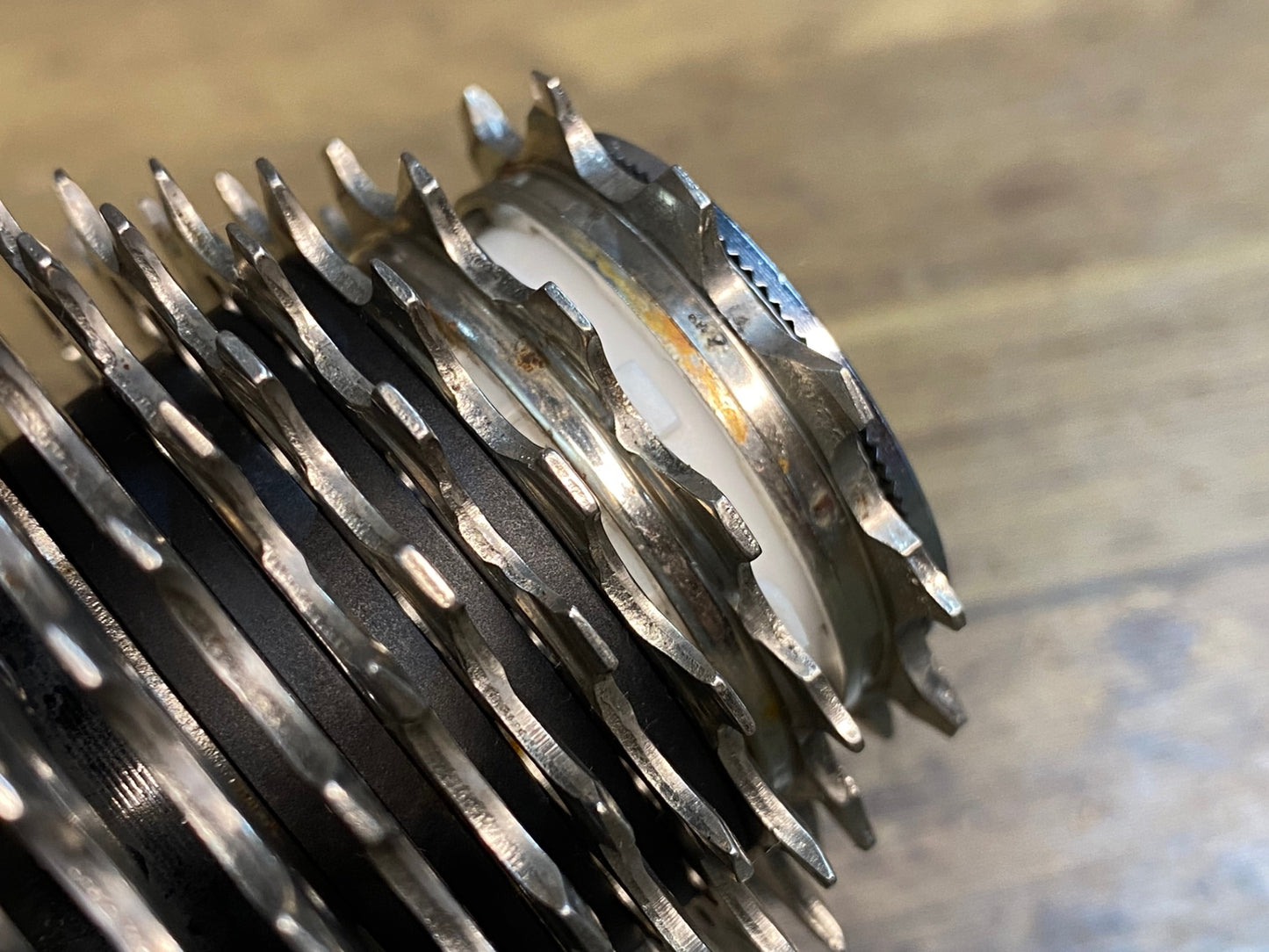 IV224 シマノ SHIMANO 105 CS-R7000 11-28 11S スプロケット