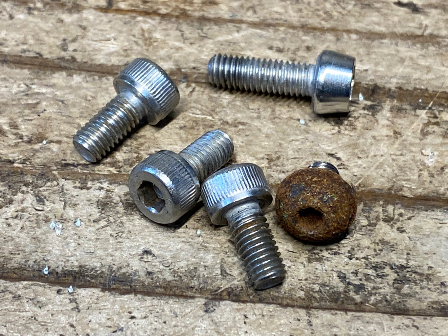 IP082 シマノ SHIMANO アルテグラ ULTEGRA FD-6500 フロントディレイラー バンドΦ28.6