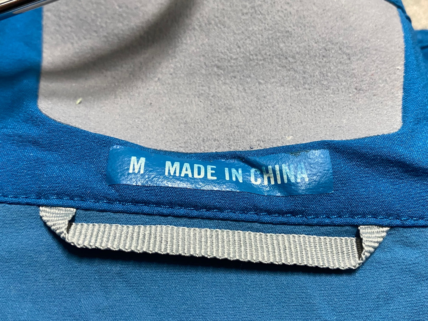 IW771 ラファ Rapha CLASSIC WIND JACKET 長袖 ウインドブレイカー ターコイズ サイズ不明