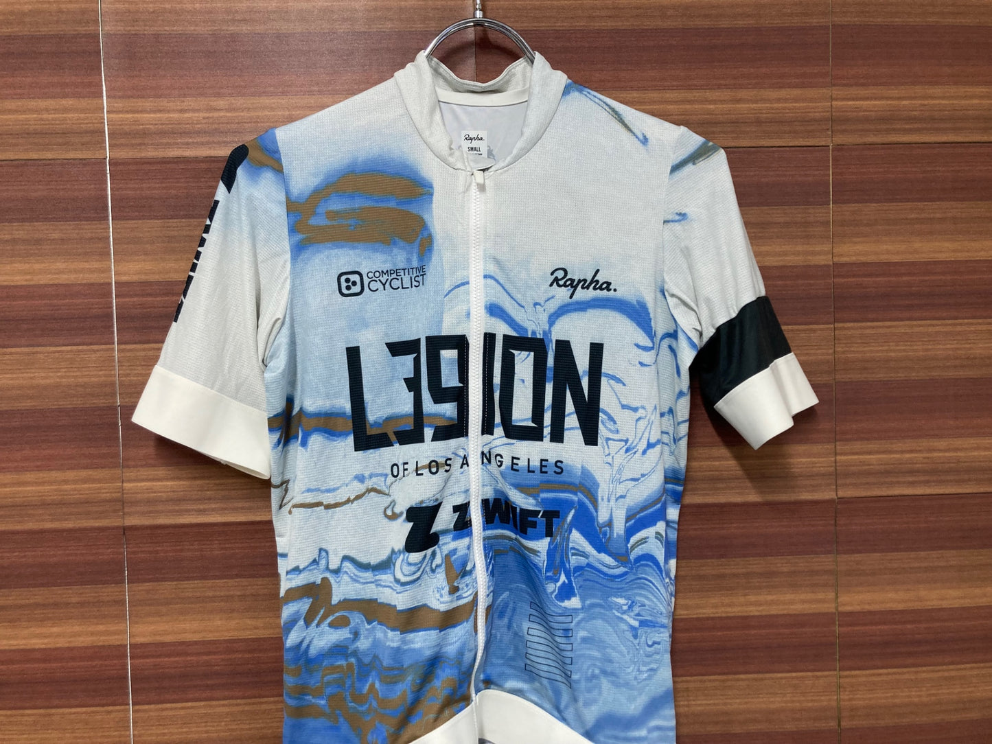 IT769 ラファ RAPHA LEGION PRO TEAM TRAINING JERSEY S 白/青