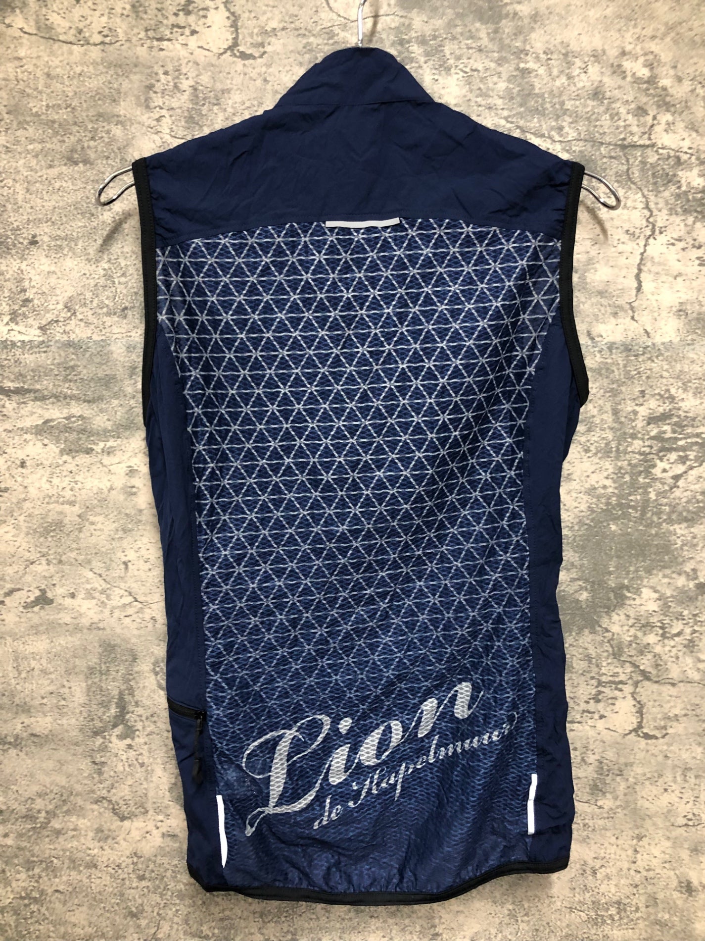 IZ769 リオンドカペルミュール Lion de KAPELMUUR パッカブル ジレ サイクルベスト 紺 M