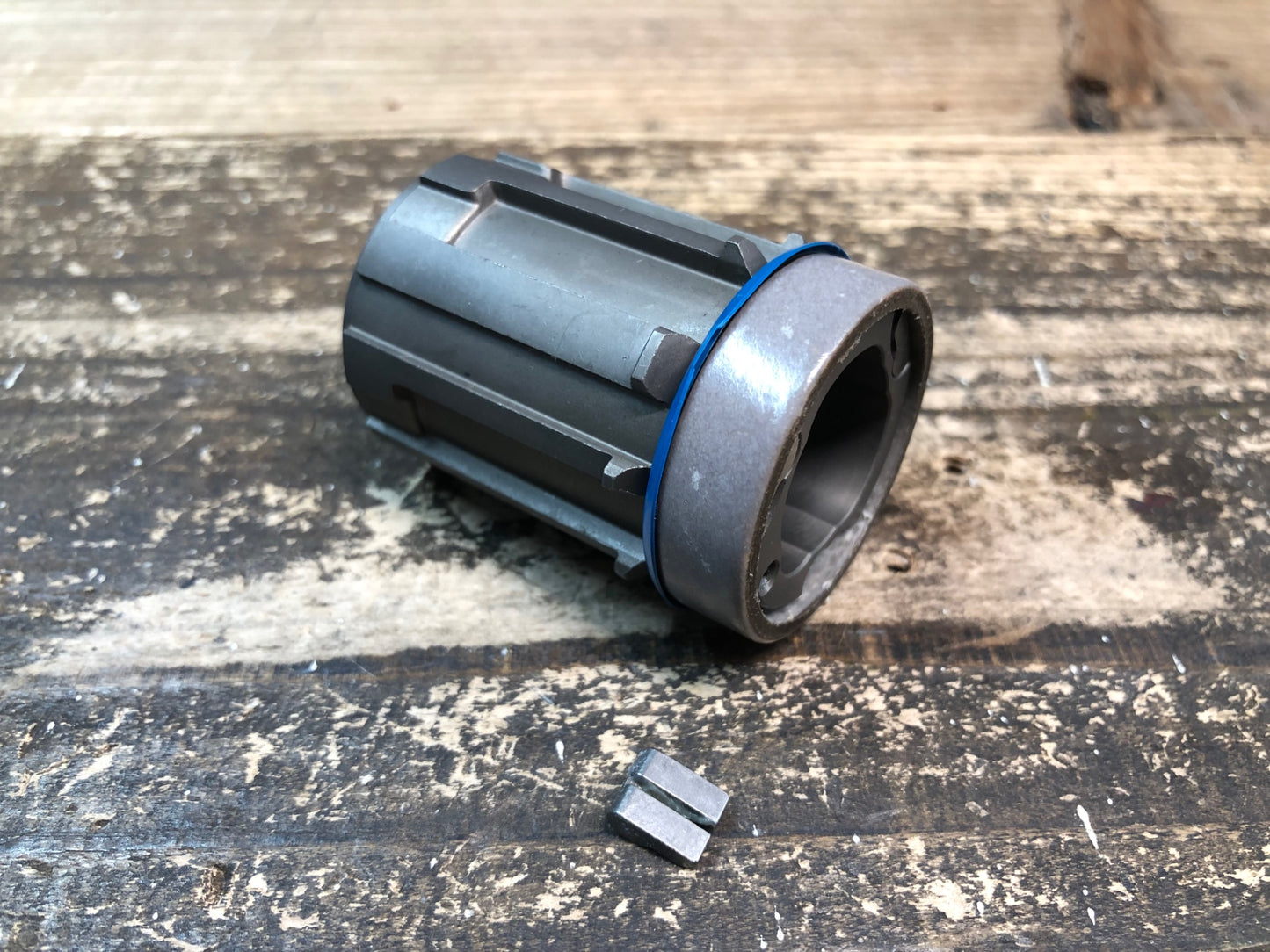 IP164 カンパニョーロ CAMPAGNOLO FH-BO015X1 シマノフリーボディ ※9sスペーサー欠品