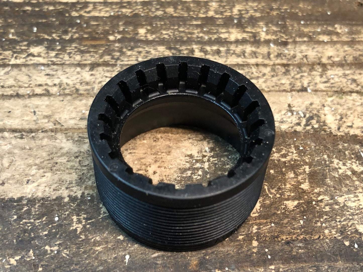 IS195 シマノ SHIMANO BB-ES30 ボトムブラケット オクタリンク