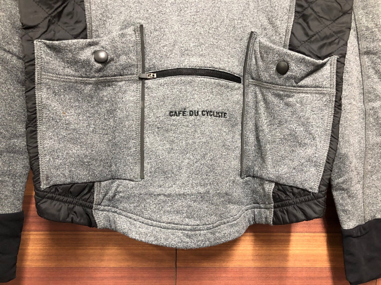 IO710 カフェドシクリステ CAFE DU CYCLISTE Heidi Man 長袖 サイクルジャージ 黒 グレー S 裏起毛