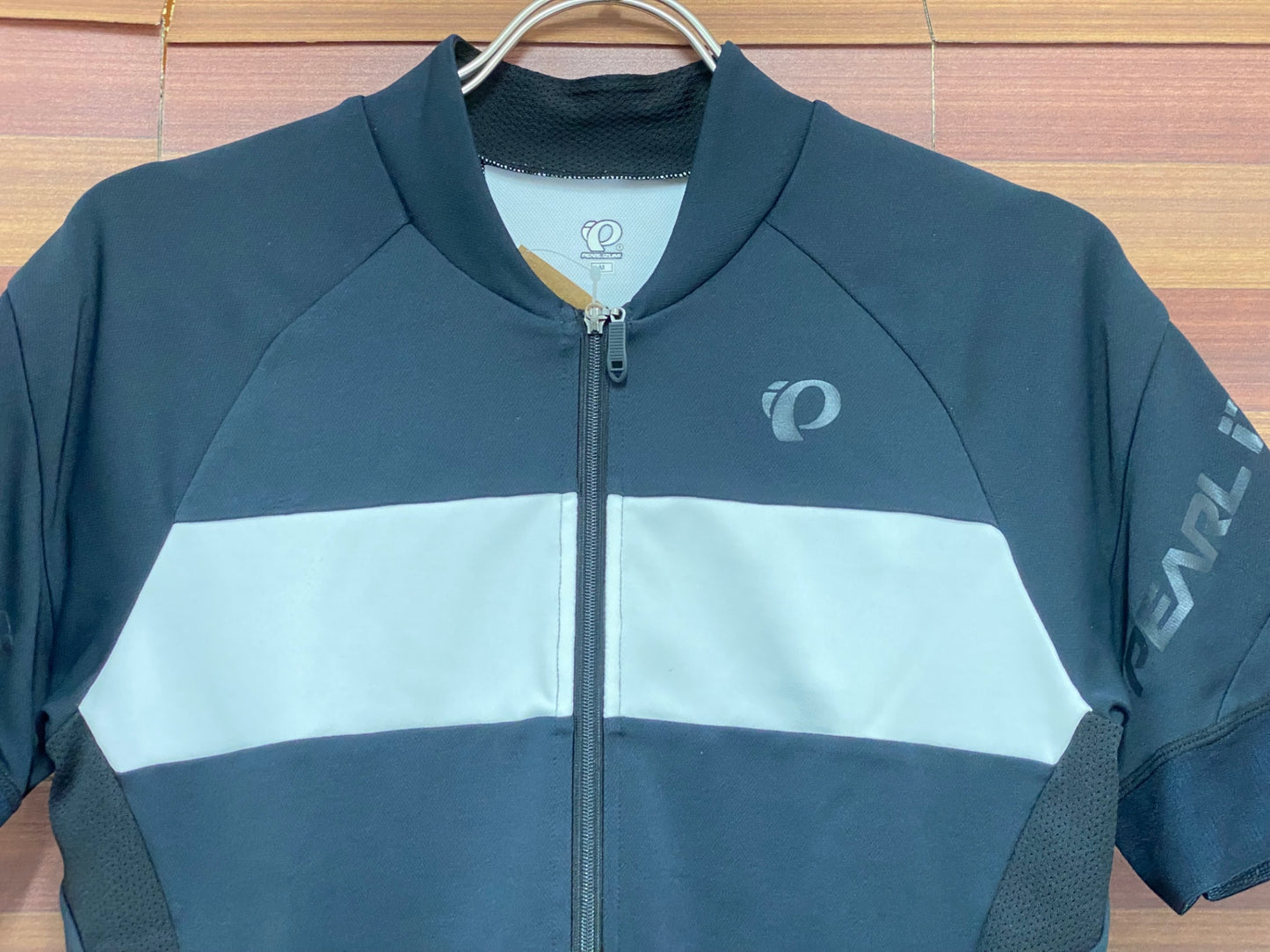 IV377 パールイズミ PEARL iZUMi 半袖 サイクルジャージ 黒 M