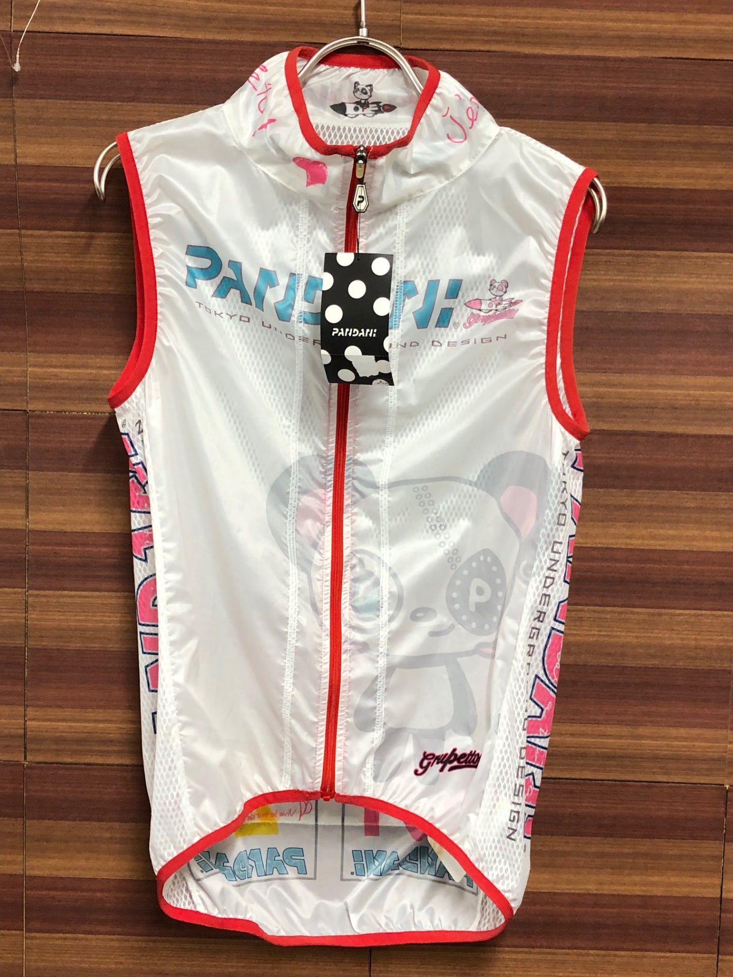 IQ220 パンダーニ PANDANI ジレ サイクルベスト 白 赤 S