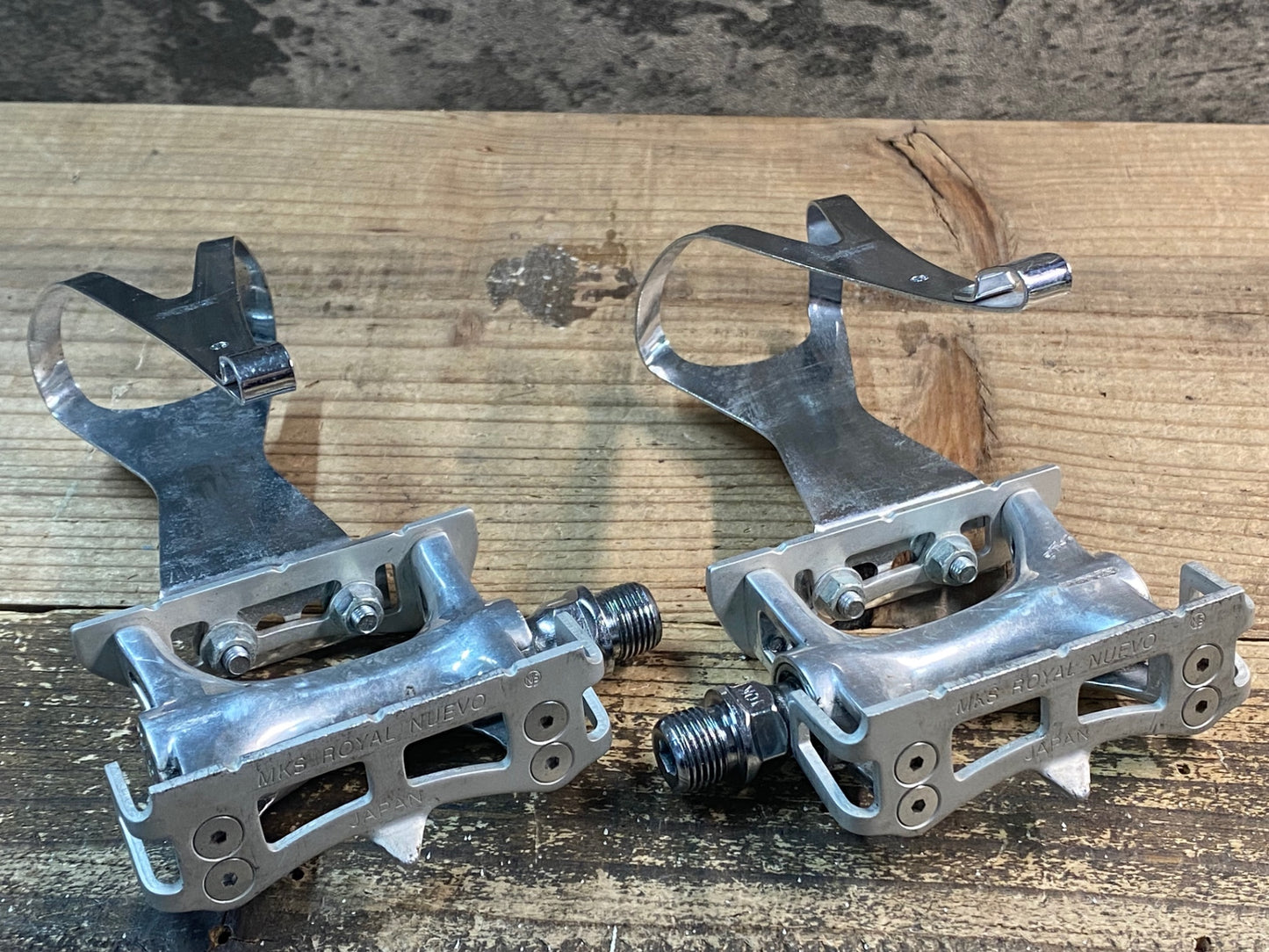 IP068 三ヶ島 MKS ROYAL NUEVO NJS ペダルトゥークリップ付き