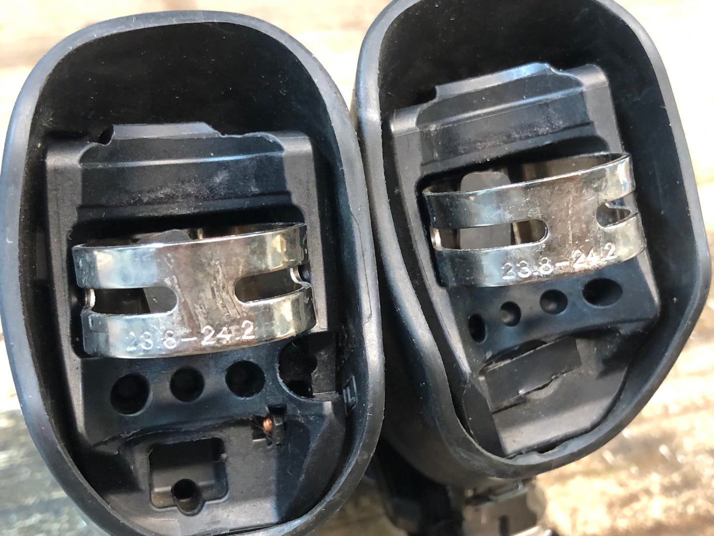 IX396 シマノ SHIMANO 105 ST-5700 STIレバー2x10S