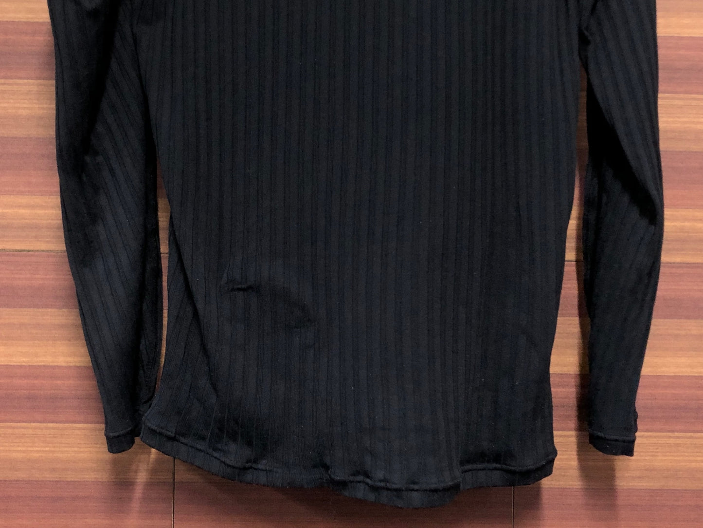 IQ694 パールイズミ PEARL iZUMi 長袖 べースレイヤー 黒 サイズ不明 ※タグカット