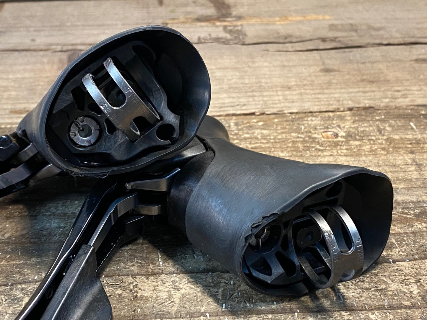 IU425 シマノ SIMANO デュラエース DUEA-ACE ST-9001 STIレバー 左右セット 2x11S