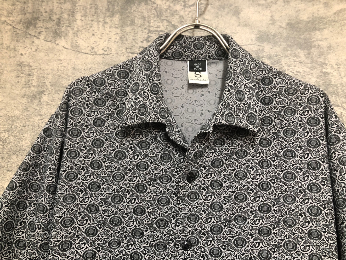 IY019 ダズノットマニファクト doesnotmanufact Roadster Shirt 半袖 シャツ 黒 グレー S