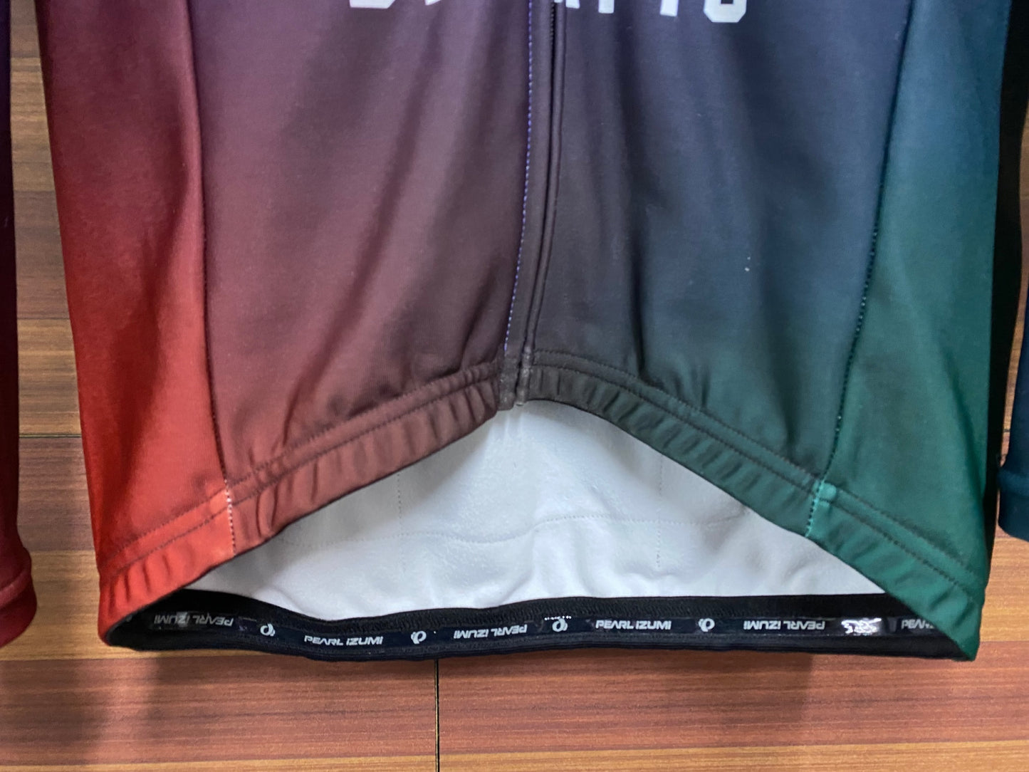 IU810 パールイズミ PEARLiZUMi 裏起毛 長袖 サイクルジャージ 紫 S