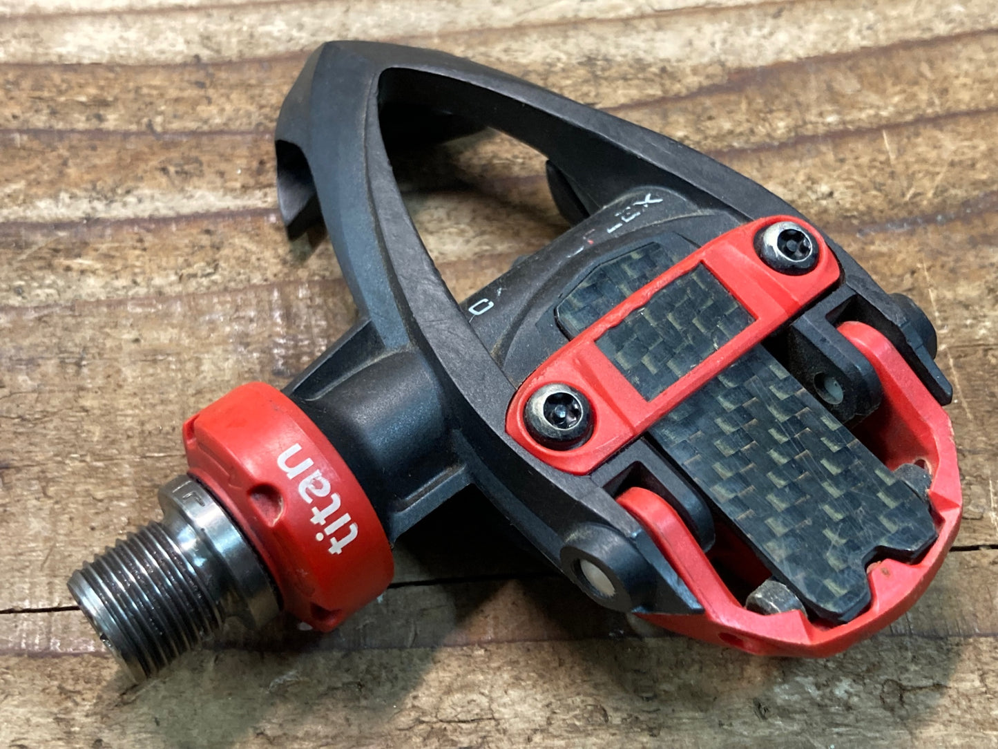 IQ582 タイム TIME CARBOFLEX TITAN ビンディングペダル