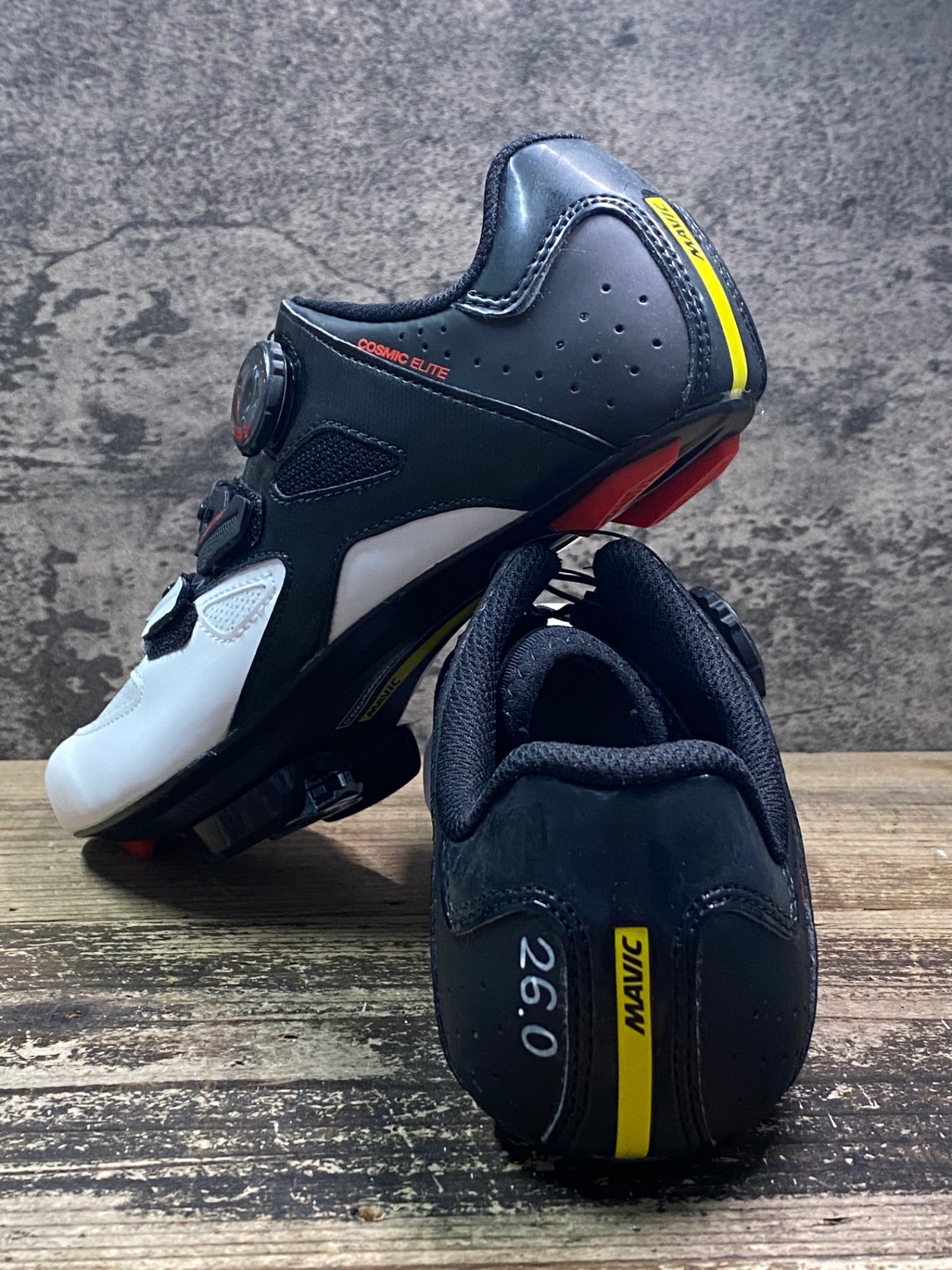 JC687 未使用品 マヴィック MAVIC COSMIC ELITE ビンディングシューズ 黒白 EU41 1/3 SPDアタッチメント ペン字あり