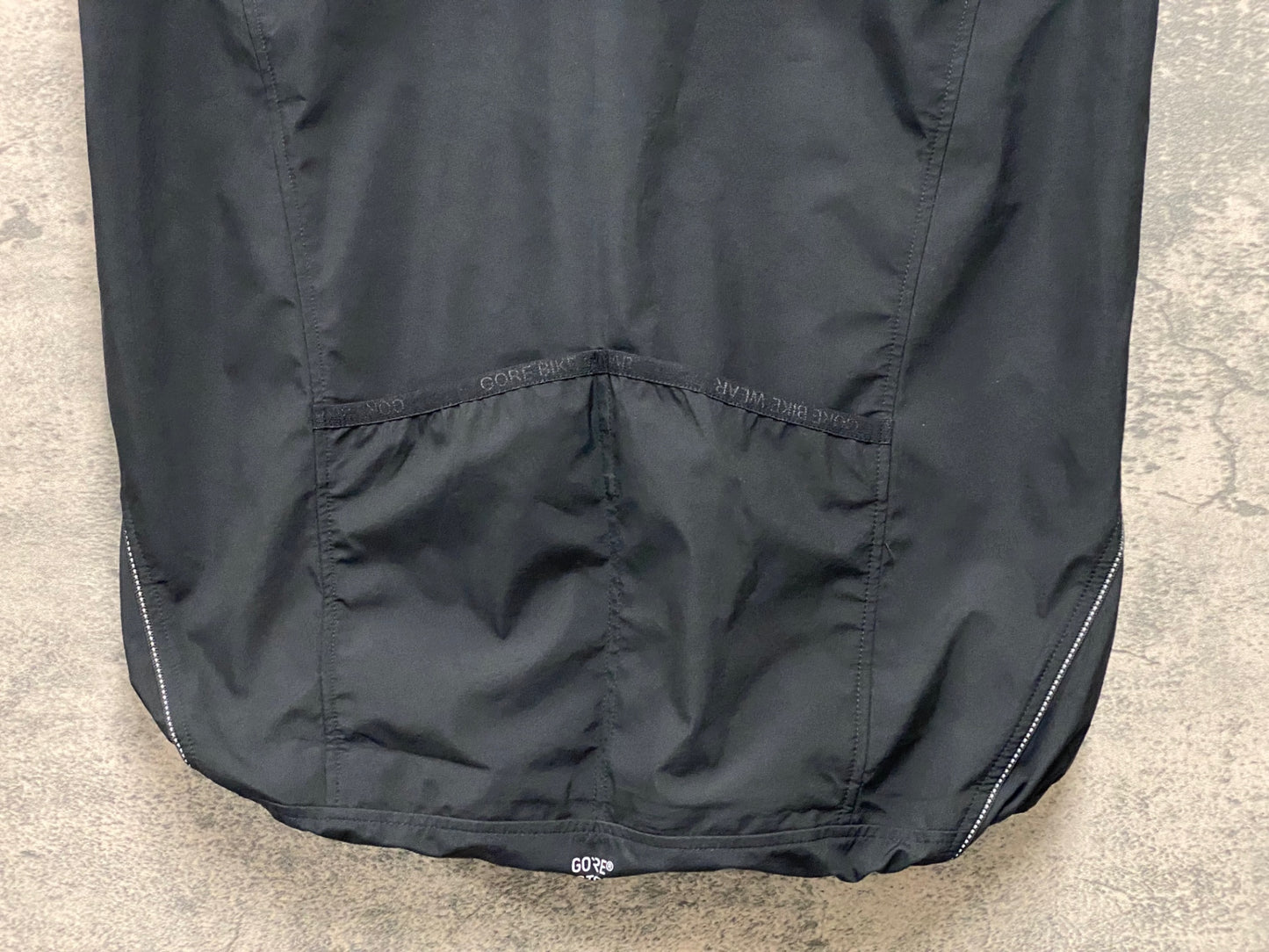 JC092 ゴア GORE BIKE WEAR ジレ サイクルベスト 黒 L GORE-WINDSTOPPER