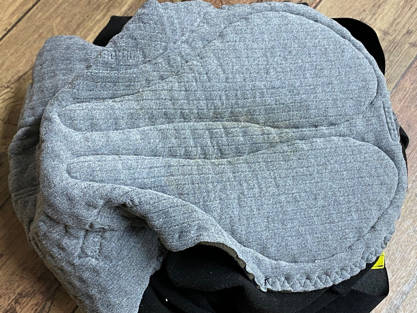 IT808 アソス assos EQUIPE RS SPRING FALL BIB SHORTS S9 ビブショーツ 黒 黄 M 裏起毛 CLIMA CODE 2/3 ※パッド内側汚れ