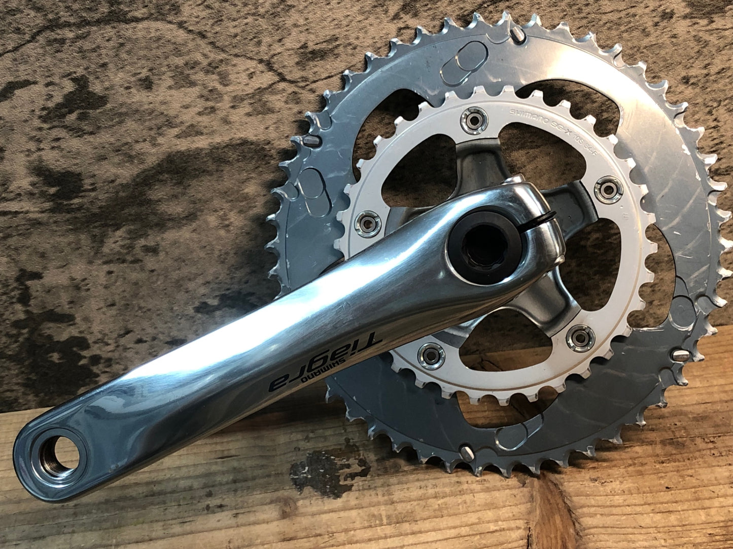 IY308 シマノ SHIMANO ティアグラ TIAGRA FC-4650 クランクセット 165mm 50/34T ※傷