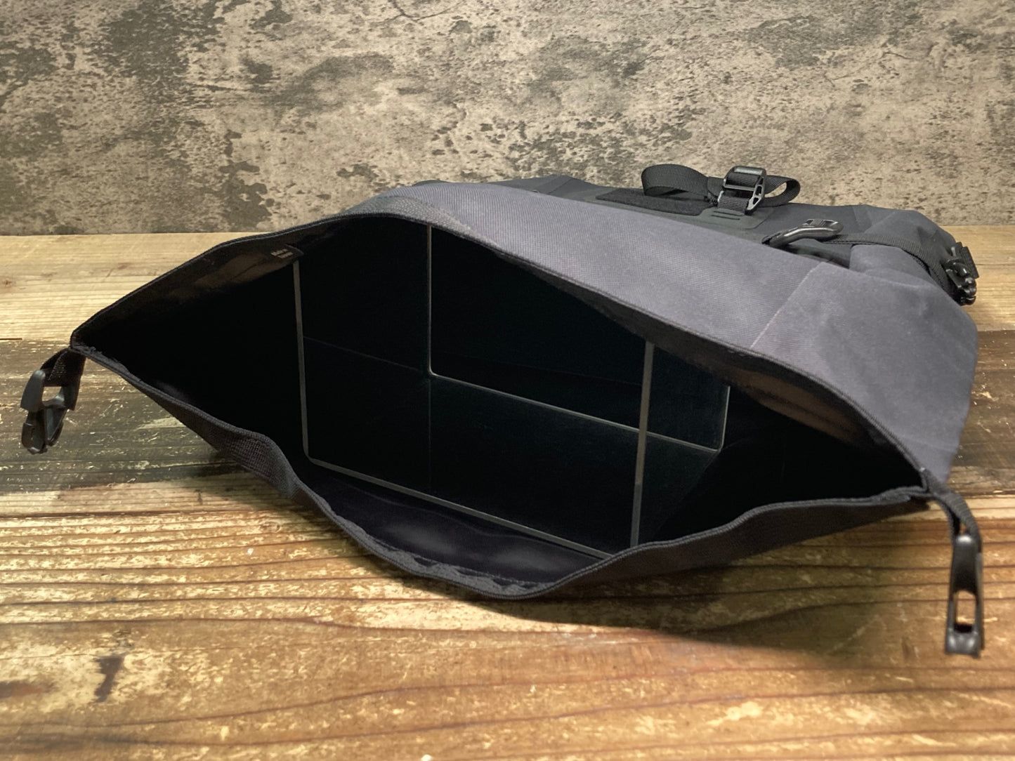 IM704 オールドマンマウンテン ポンテローザ パニア OLD MAN MOUNTAIN Ponderosa Pannier パニアバッグ