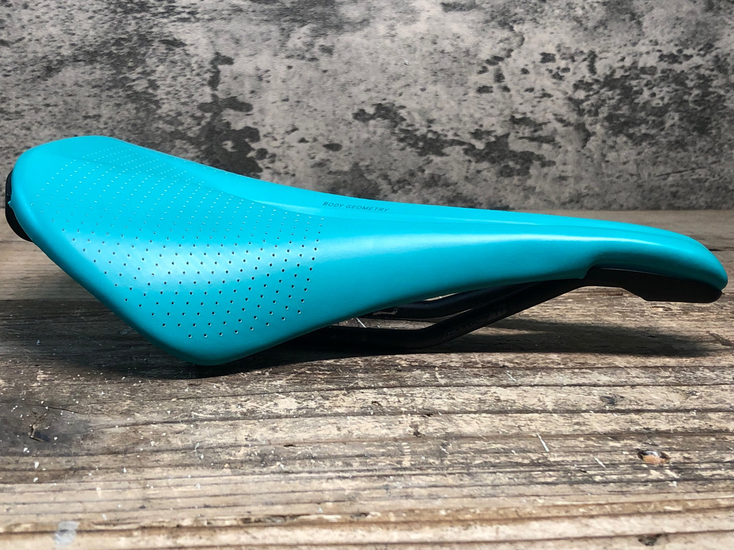 IW580 スペシャライズド SPECIALIZED POWER ARC EXPERT SADDLE サドル アシッドミント 143mm HollowTi