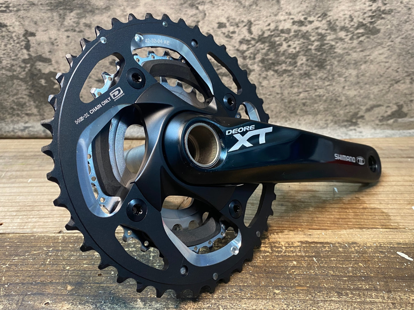 IT866 シマノ SHIMANO XT FC-M780 クランクセット 42-32-24T 175mm