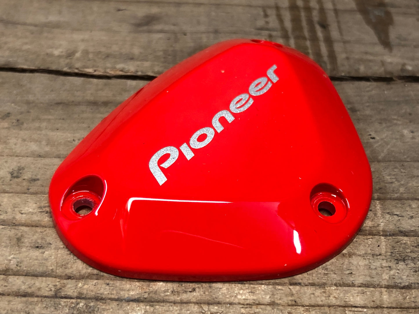 IZ001 パイオニア Pioneer 右センサーカバー 赤