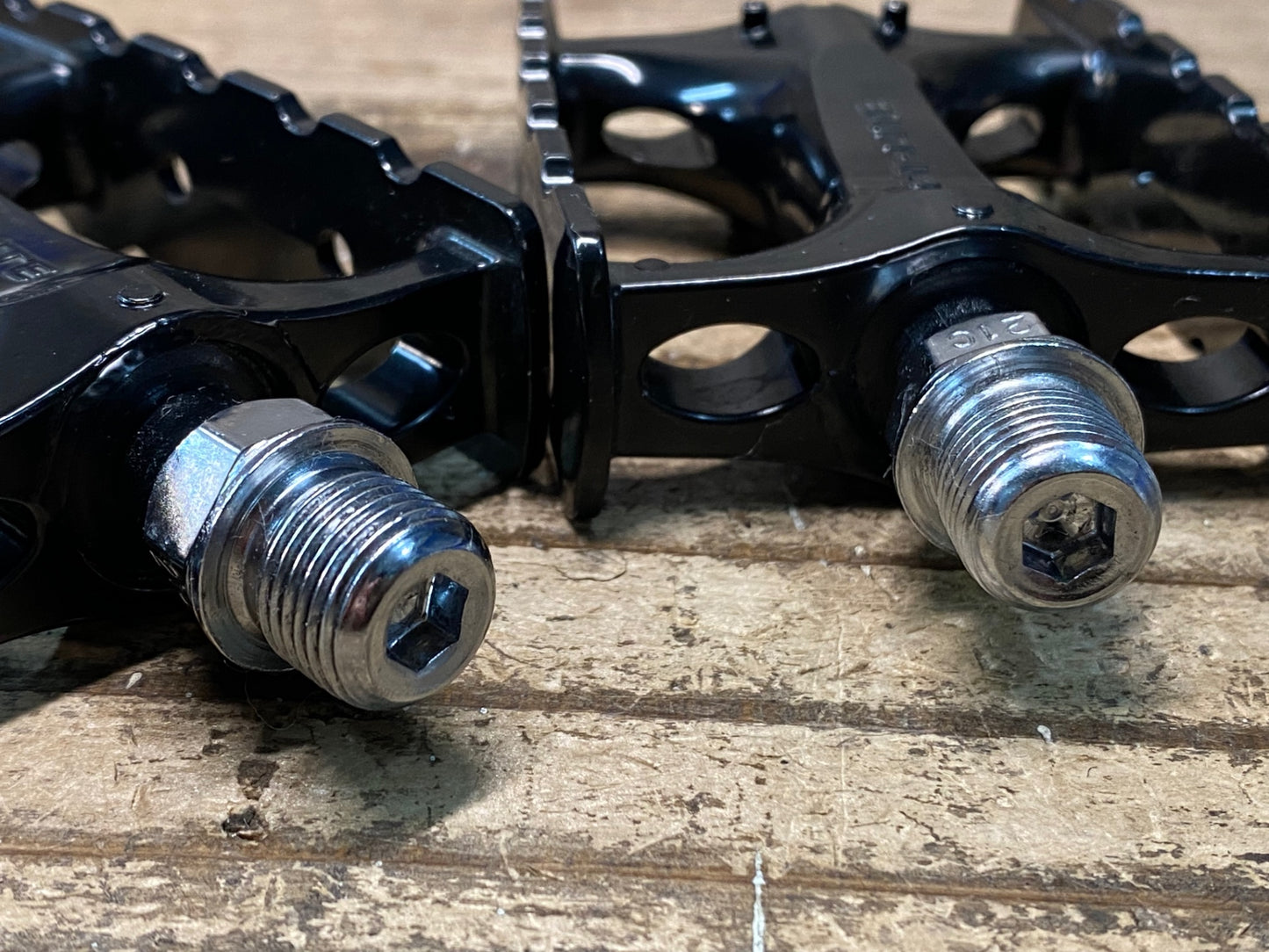 JA761 三ヶ島 MKS CT-LITE フラットペダル