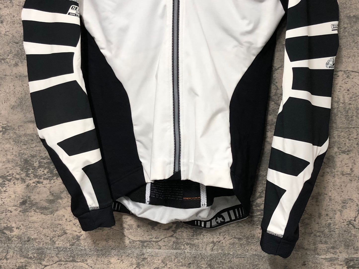 IY440 アソス assos iJ.bonKa.6 長袖 サイクルジャケット 白 黒 S 裏起毛