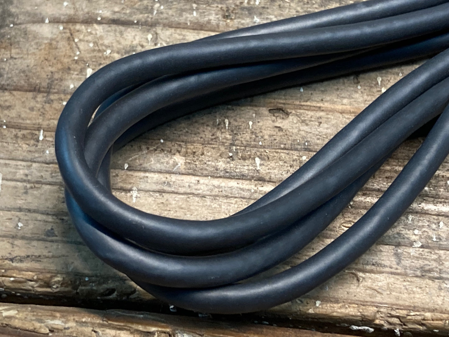 IQ091 シマノ SHIMANO EW-EC300 充電コネクター