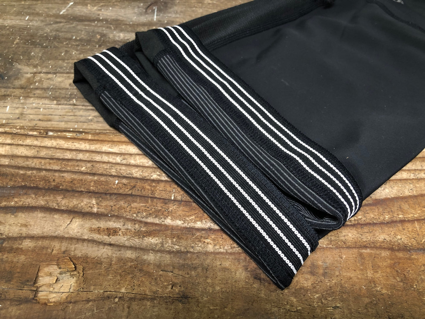 IN101 パールイズミ PEARL iZUMi UV サマー レッグカバー L 黒