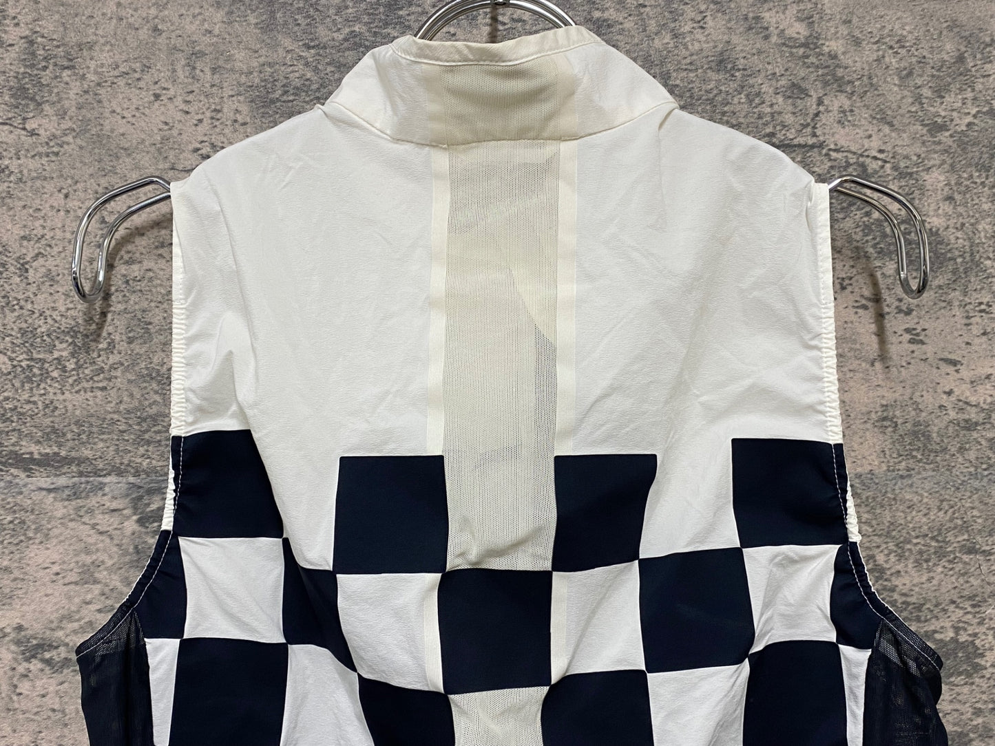 JA549 ラファ Rapha CLASSIC WIND CHECK GILET ジレ サイクルベスト 白 黒 S