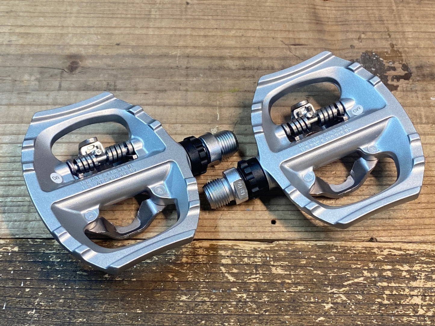 IY495 シマノ SHIMANO PD-A530 片面フラット ビンディングペダル SPD