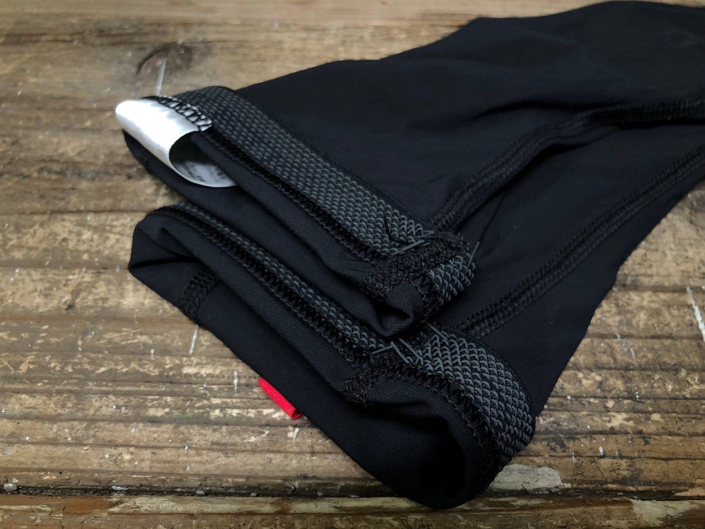 IX043 レリック reric アームカバー 黒 S ※一部ゴム切れ