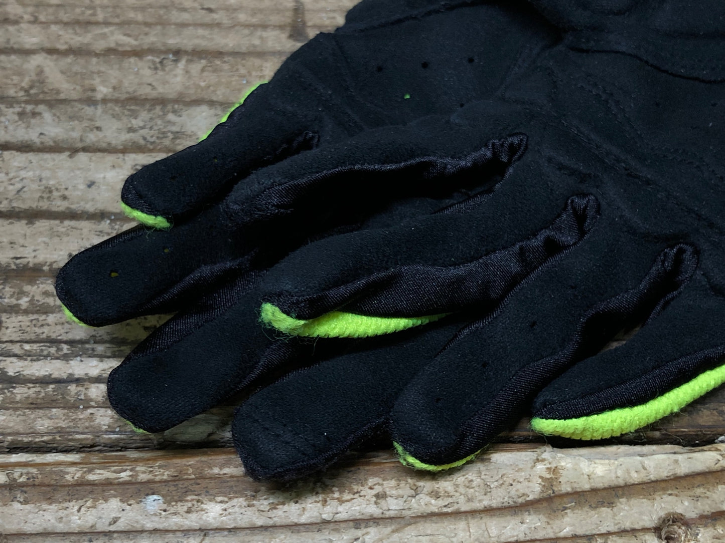 JB590 ジロ GIRO 長指 グローブ 黒 黄 S