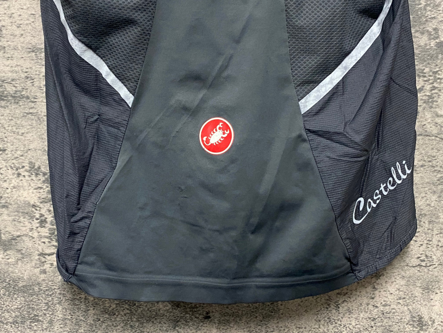 IW520 カステリ CASTELLI ジレ サイクルベスト グレー L