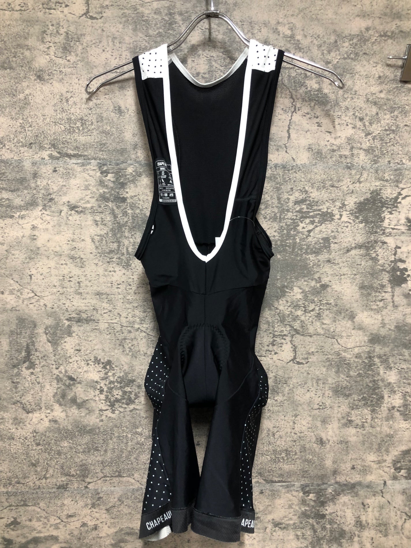 IZ895 シャポー CHAPEAU! ビブショーツ 黒 S ※パッド擦れ