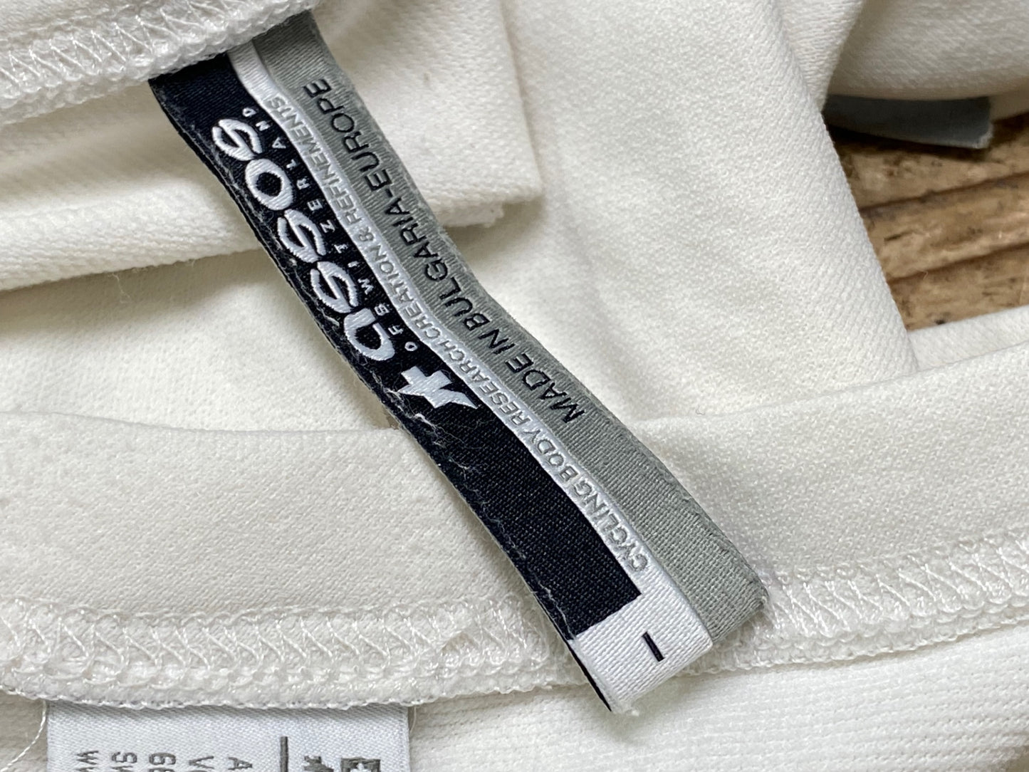 IW502 アソス Assos アームカバー 白 Ⅰ